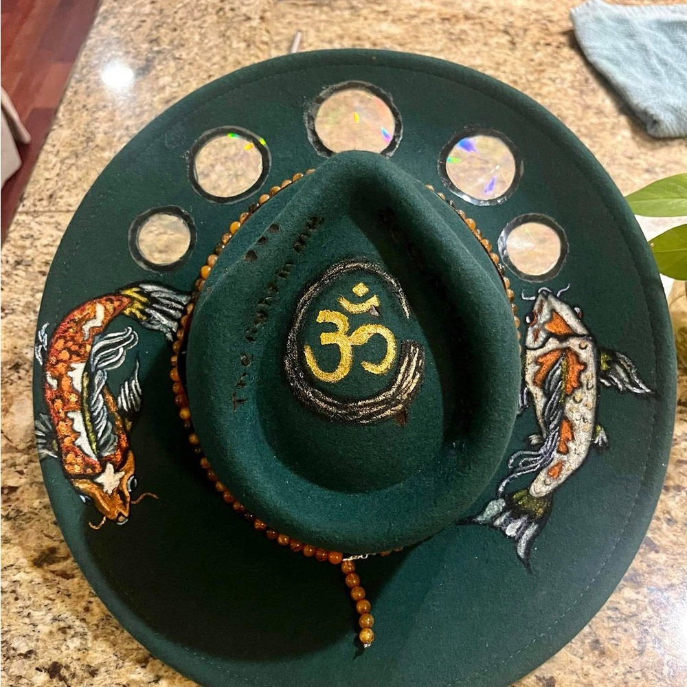 Be the light you wish to see, namaste Pisces sun catcher hat! - Picture 2 of 6